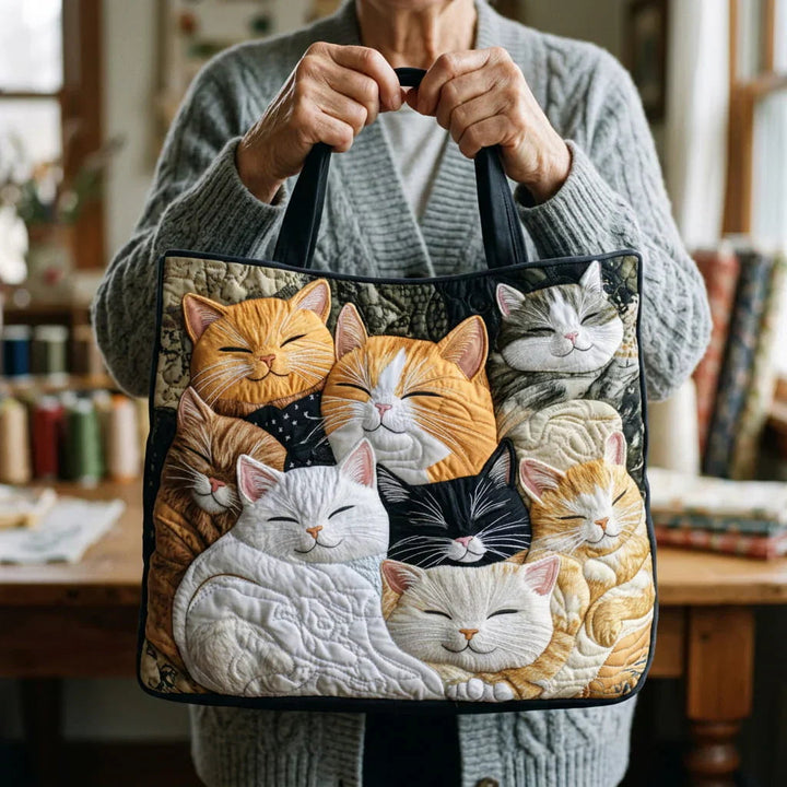 Artisanal Quilted Bag - Sleeping Kittens